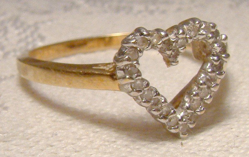 10K Diamonds Open Heart Ring 1980s - Engagement or Birthday Gift