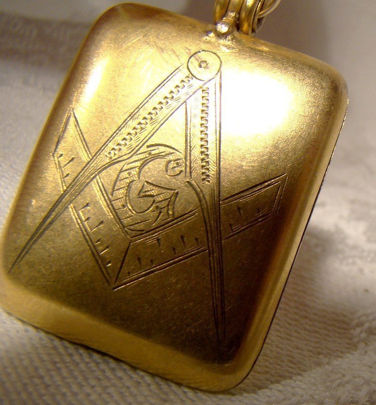 Victorian Masonic Gold Filled Rectangular Photo Locket Watch Fob 1900