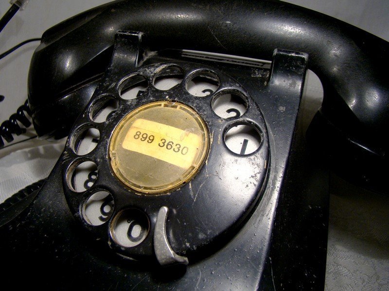Stromberg-Carlson Model 1243 Desk Telephone 1940