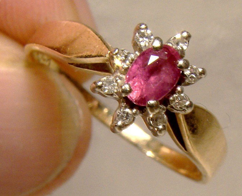 10K Pink Topaz &amp; Diamonds Cluster Halo Ring 1970 - Size 6
