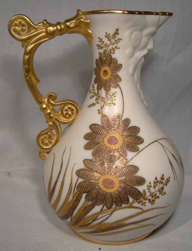 Royal Worcester 6-1/4&quot; Face or Mask Jug with Gold 1897