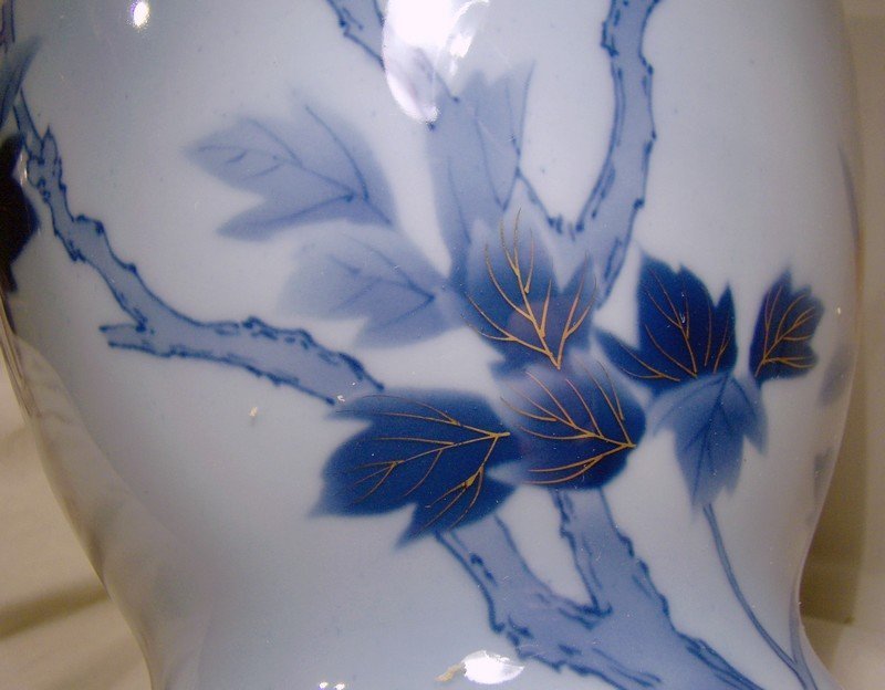 Fukagawa Seiji 9-3/4&quot; Tree Peony Japan Porcelain Vase 1900-20