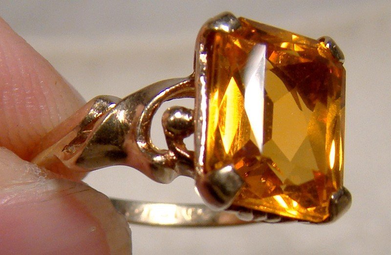 10K Golden Sapphire Ring 1940s 3.75 Carat Size 4-1/2