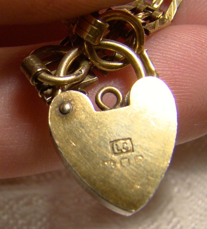 Gilt Sterling Silver Heart Lock Bracelet London 1978 Hallmark Heart