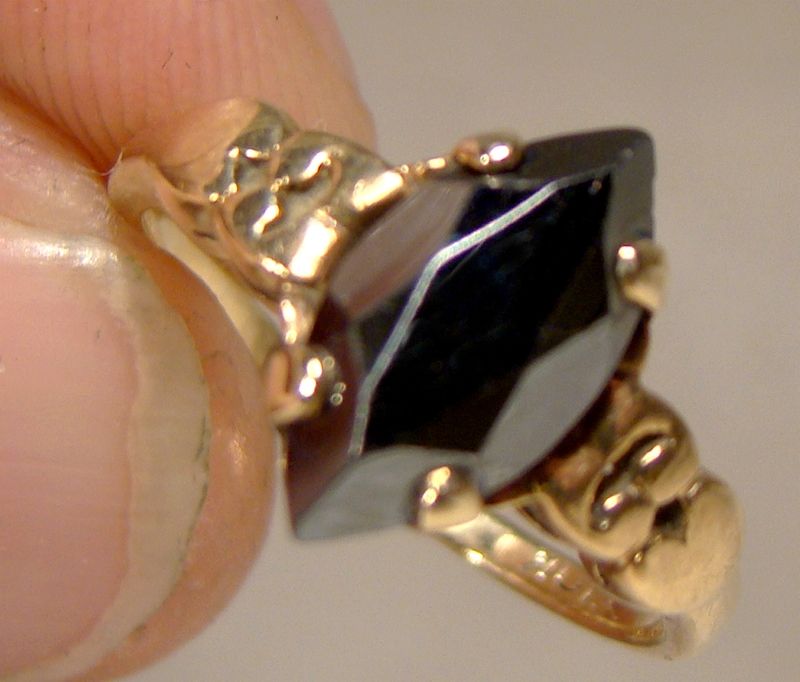 10K Black Alaskan Diamond Hematite Ring 1960s Size 4-1/2