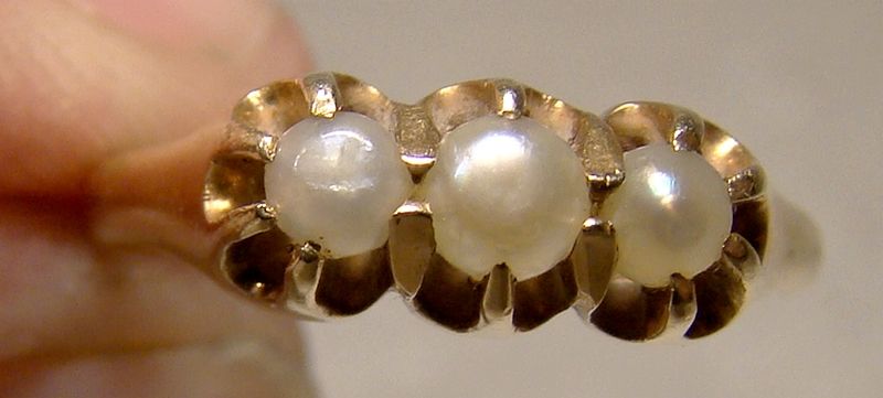 Victorian 14K 3 Pearls Row Ring 1900 - Size 5