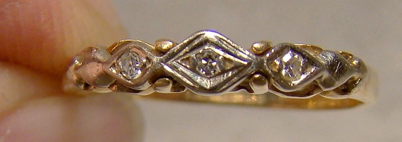 14K Diamonds Row Wedding Band Ring 1940s - Size 4-1/4
