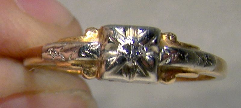 1930s Retro 14K Diamond Ring - Size 6-3/4