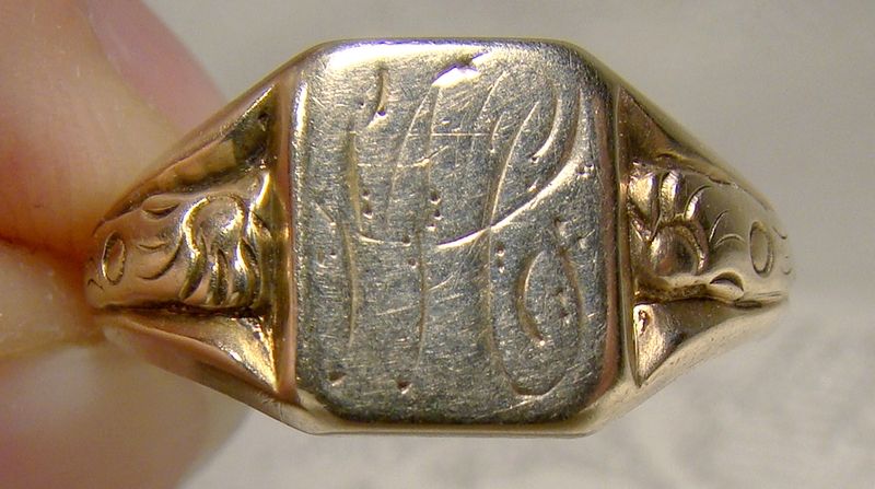 10K MC or WC Signet Ring 1920s 1930s - Size 6-1/2