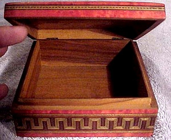 Exceptional Victorian Tunbridge Ware Trinket or Dresser Box 1850s
