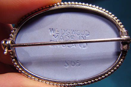 Wedgwood Blue Jasper Oval Sterling Silver Pin Brooch 1965