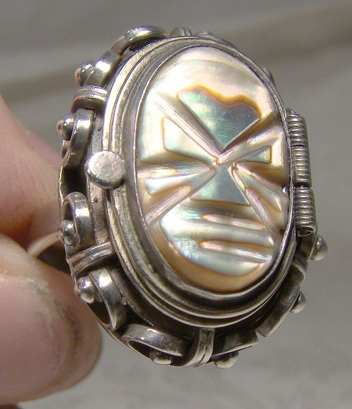 Mexican Sterling Mask Abalone Shell Poison Ring 1950s