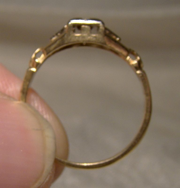 Art Deco 14K Yellow Gold 3 Diamonds Ring 1920s Size 6