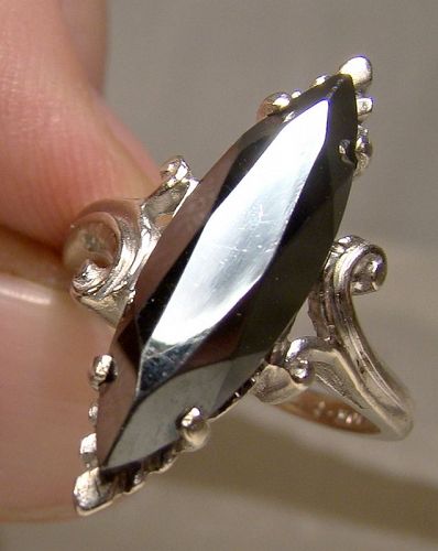 10K White Gold Black Alaskan Diamond Ring 1960 1970 Marquise 10 K