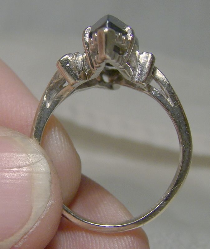 10K White Gold Black Alaskan Diamond Ring 1960 1970 Marquise 10 K