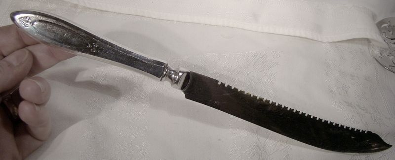 Scarce Adam Oneida Silver Plated Bread Knife