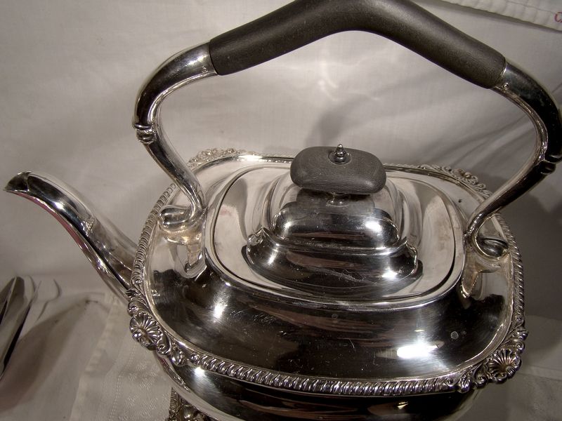 English Shell and Gadroon Silver Plated Tilt Kettle with Stand