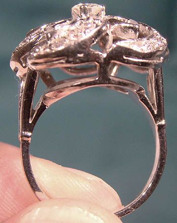 Vintage 18K White Gold Diamonds Cocktail Ring 1950s