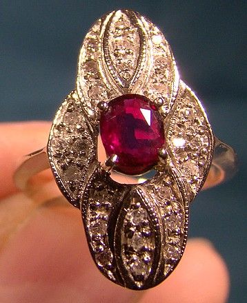 14K White Gold Ruby Diamonds Ring 1940s Quatrefoil Shape
