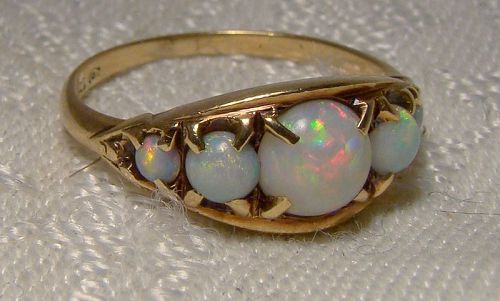 10K Colourful Opals Row Ring 1950s - Size 6-1/2