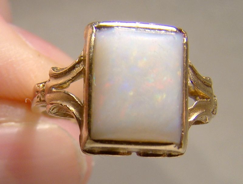 10K Yellow Gold Natural Opal Ring 1930s 1940s - Size 6
