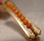 18K Yellow Gold Coral Beads Brooch Pin