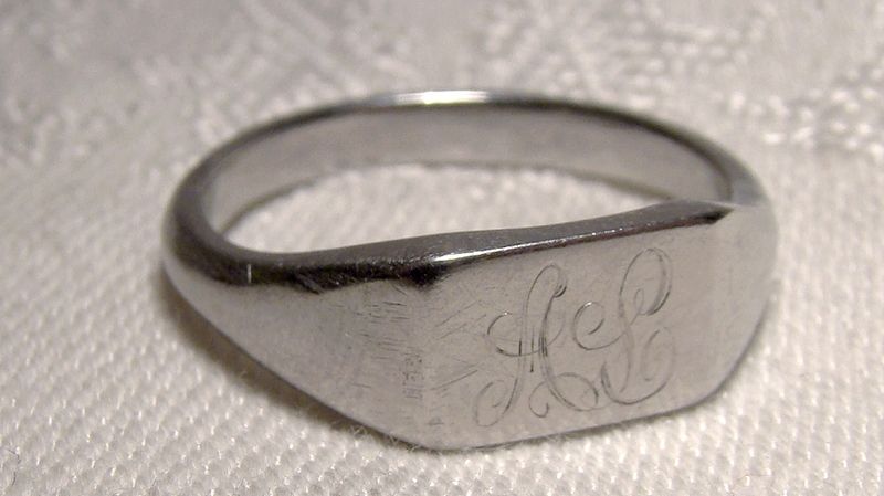 14K White Gold Signet Ring 1950s - Size 8-1/2