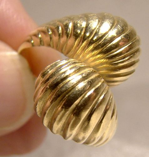 18k Yellow Gold Double Swirl Design Ring Size 6-1/2 - 8.58 Grams