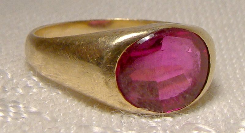 14K Yellow Gold Synthetic Ruby Pinky Ring 1950s 1960s - Size 3-1/2