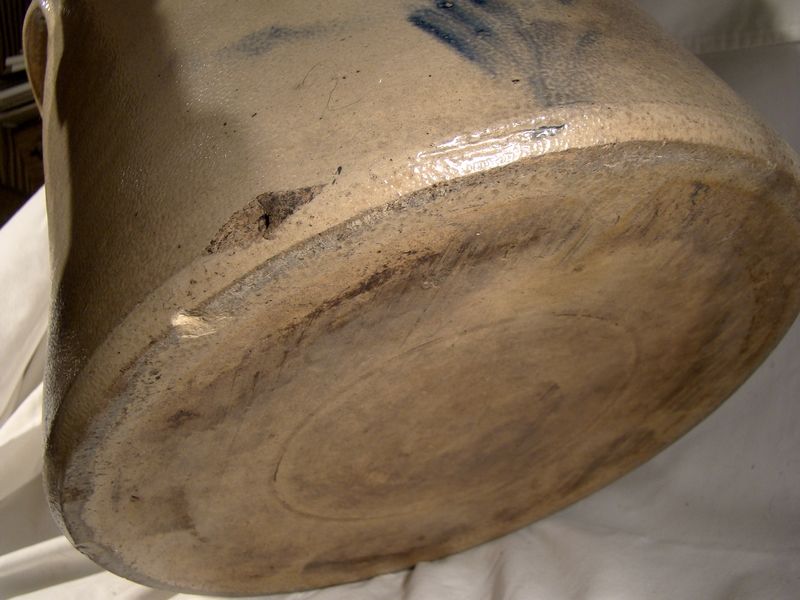 W. E. Welding Brantford Ontario 4 Gallon Eared Stoneware Crock