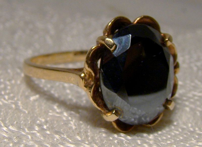 10K Yellow Gold Black Alaskan Diamond Ring 1970s - Size 6-1/2