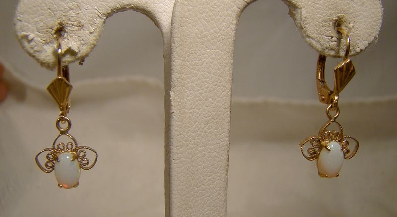 Pair 14K Yellow Gold Opal Wirework Dangle Earrings 1960s-70s