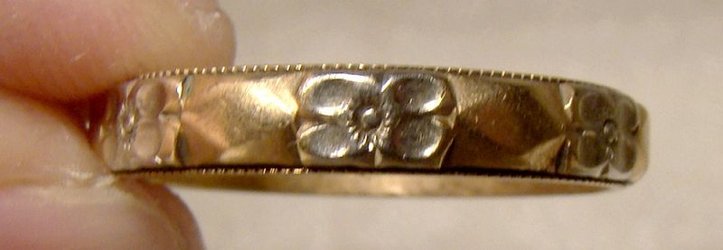 10K White and Rose Gold Flower and Diamond Wedding Band Ring 1930s