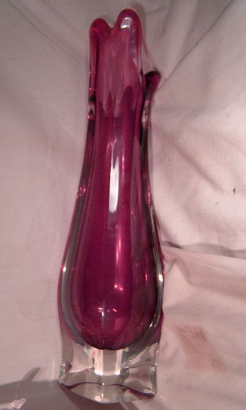 Fratelli Toso Chambord Murano 16-3/4&quot; Red Italy Art Glass Vase 1950s