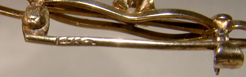 14K Yellow Gold Peridot and Pearls Brooch Pin 1910-20