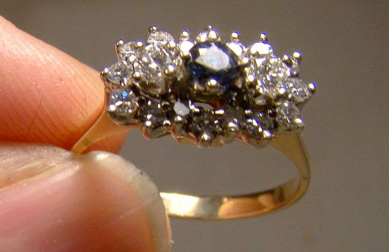 14K Yellow Gold Diamonds and Blue Sapphire Row Ring with Diamonds