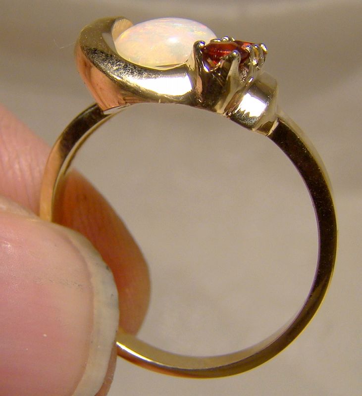 10K Yellow Gold Opal and Garnets Ring 1950s - Size 6-3/4