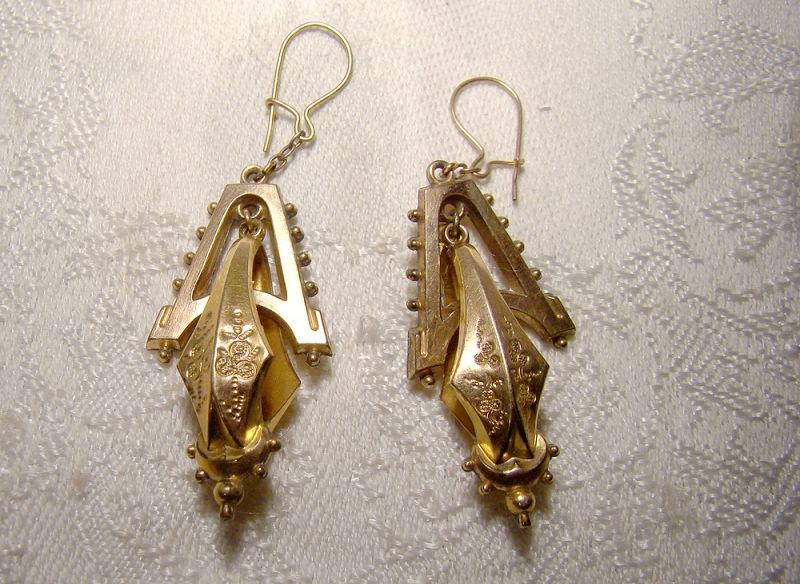 Victorian Aesthetic Rolled Gold Plated Dangle Swinging Drop Earrings
