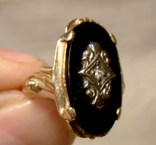 10k Yellow Gold Black Onyx and Diamond Signet Style Ring 1920s-1930s