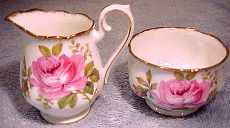 Royal Albert AMERICAN BEAUTY CHINA Assorted Pieces