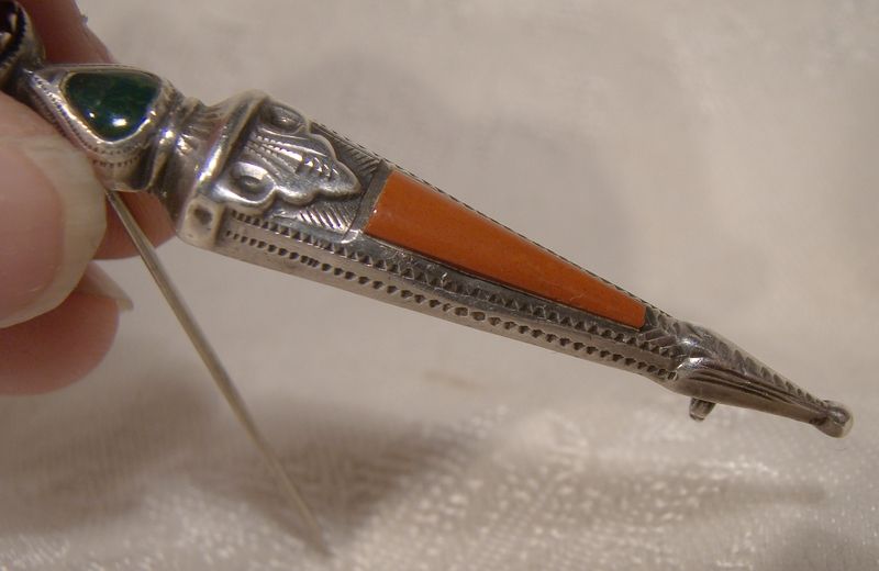 Victorian 19thC SCOTTISH STERLING SILVER AGATE KILT PIN Bloodstone