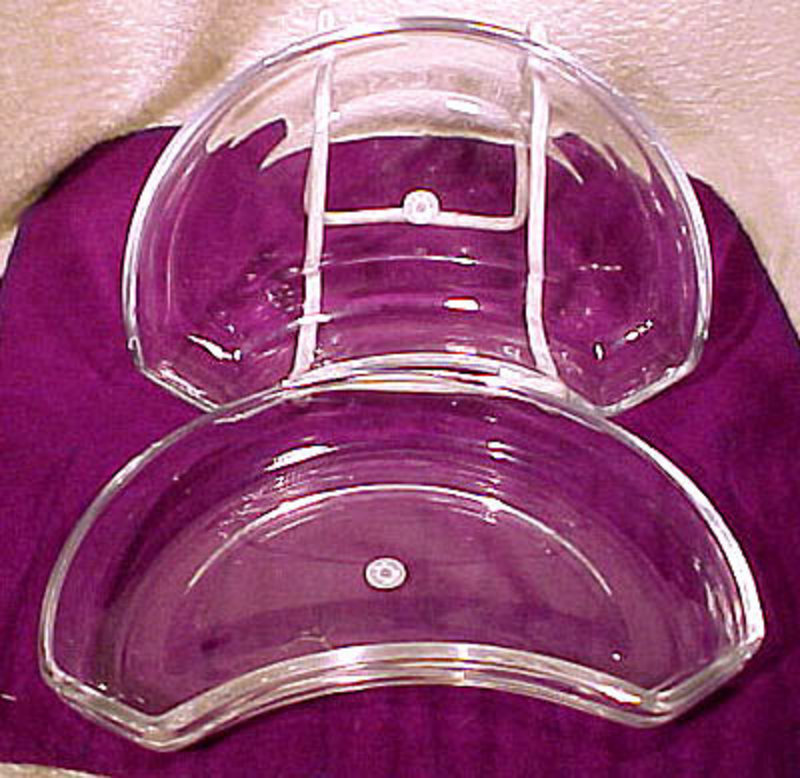 PAIR LARGE VAL ST LAMBERT CRYSTAL SIDE SALAD DISHES
