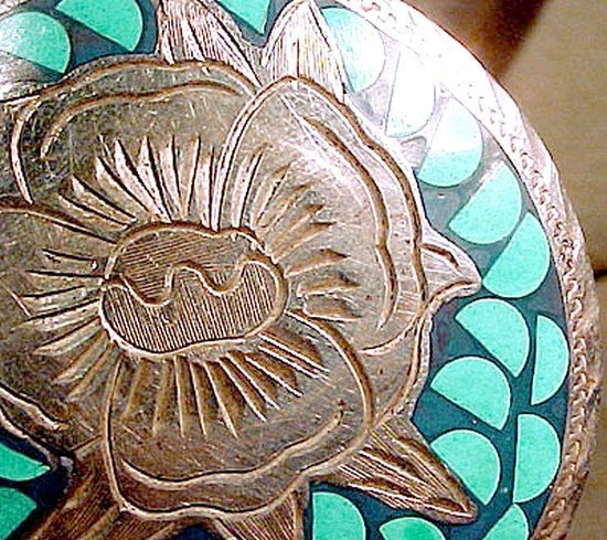 ENGRAVED MEXICAN STERLING PIN with INLAID TURQUOISE 1960s
