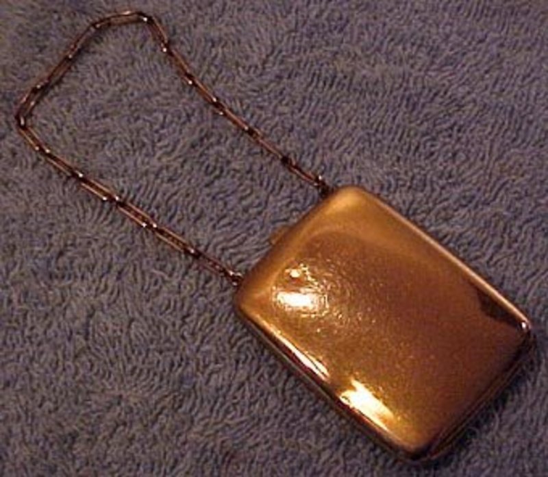 GF WRIST PURSE c1900-20