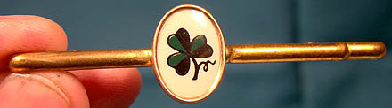 GP REVERSE PAINTED SHAMROCK TIE CLASP c1900-10