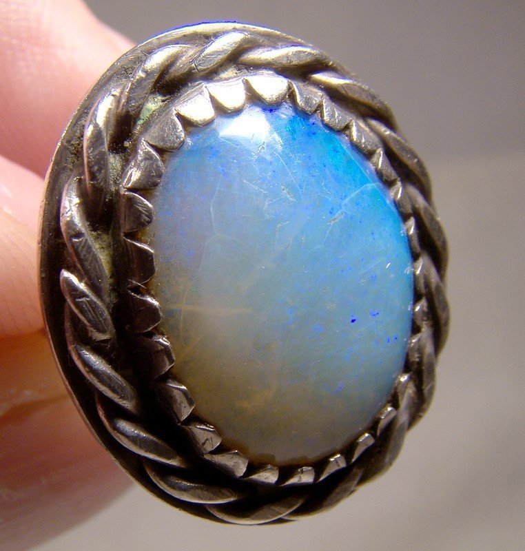NAVAJO STERLING SILVER BLUE OPAL RING 1960s 1970 Size 6