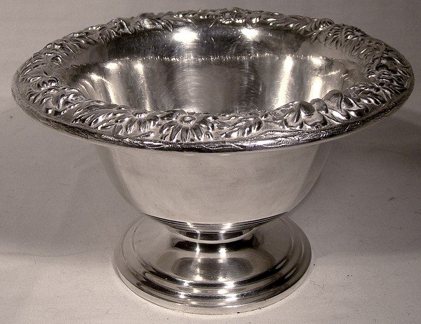 KIRK STERLING REPOUSSE NUT or CANDY FOOTED BOWL
