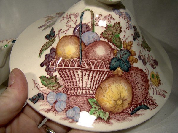 MASONS Red Multicolor FRUIT BASKET COVERED ENTREE DISH