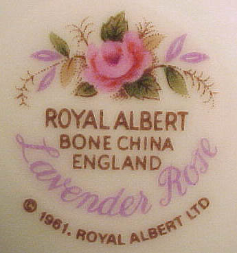Royal Albert LAVENDER ROSE GRAVY BOAT &amp; UNDERPLATE