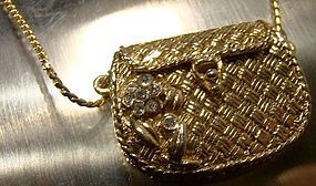 1928 GOLD PLATED RHINESTONE PURSE NECKLACE